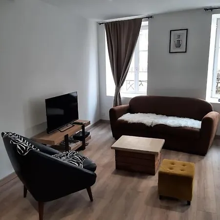 Holiday home Maison De Vic-le-Comte