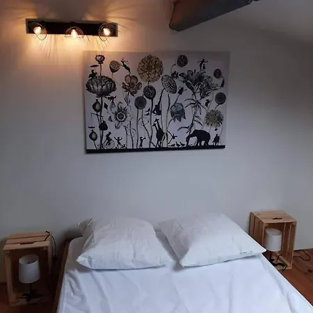 Maison De *